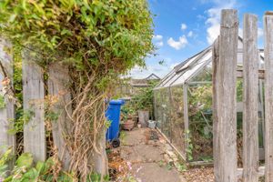 Photo 23- click for photo gallery